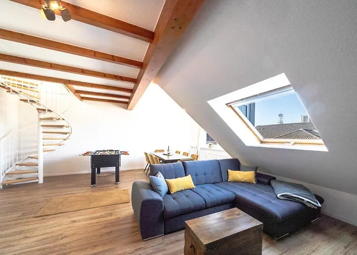 Stylisches Penthouse Zentral Tischfussball 100M2 Wii