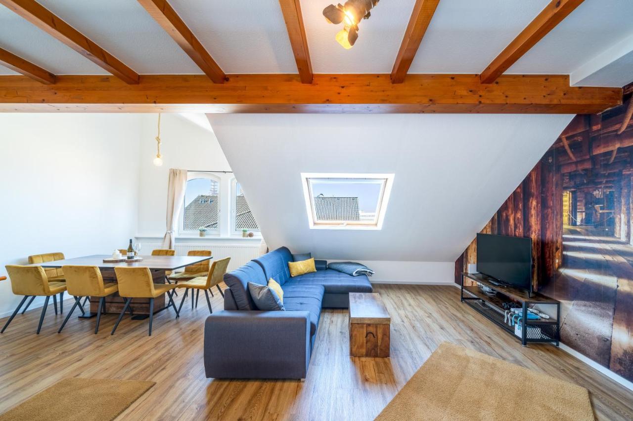 Stylisches Penthouse Zentral Tischfussball 100m2 Wii Apartment